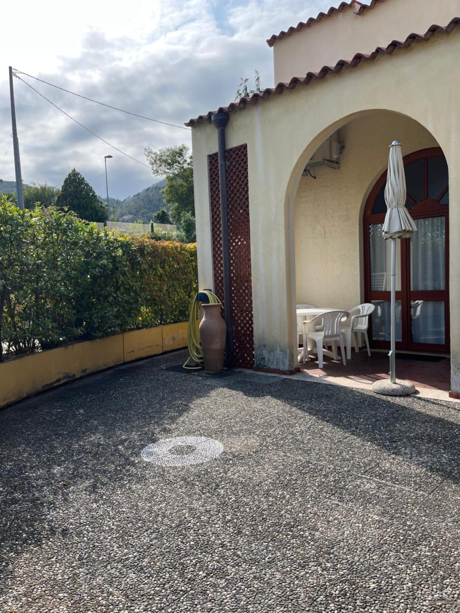 Residence Pian Dei Boschi Pietra Ligure Exteriör bild